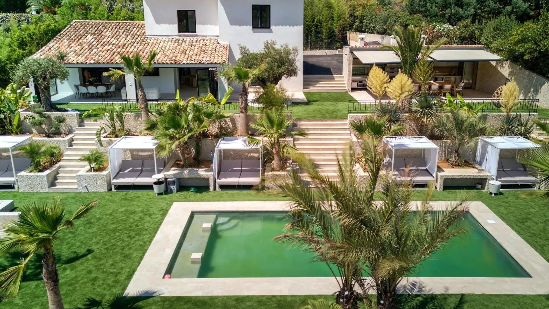 Brand New 6 Bedroom Villa With Pool Vallauris