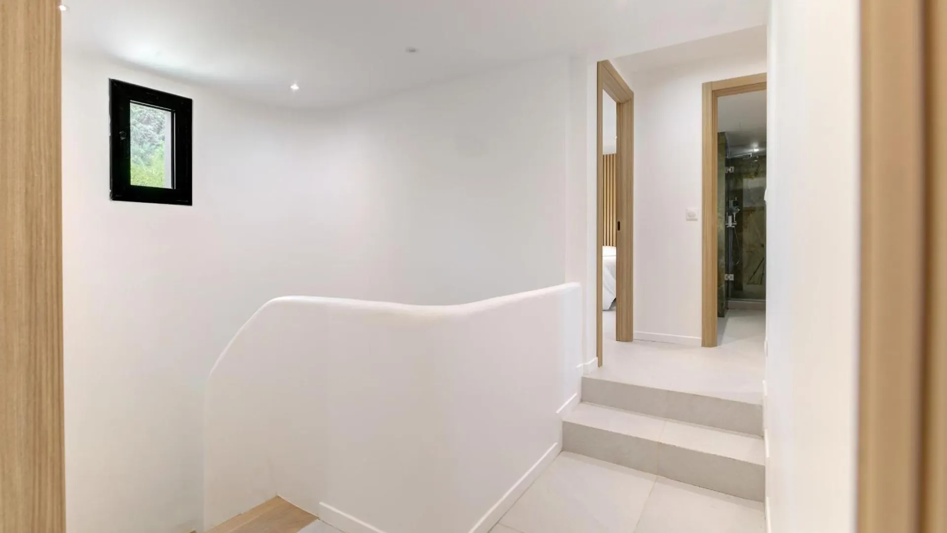 Brand New 6 Bedroom Villa With Pool Vallauris Γαλλία